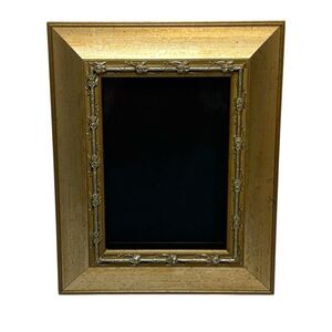Vintage Gold Picture Frame Floral Accents